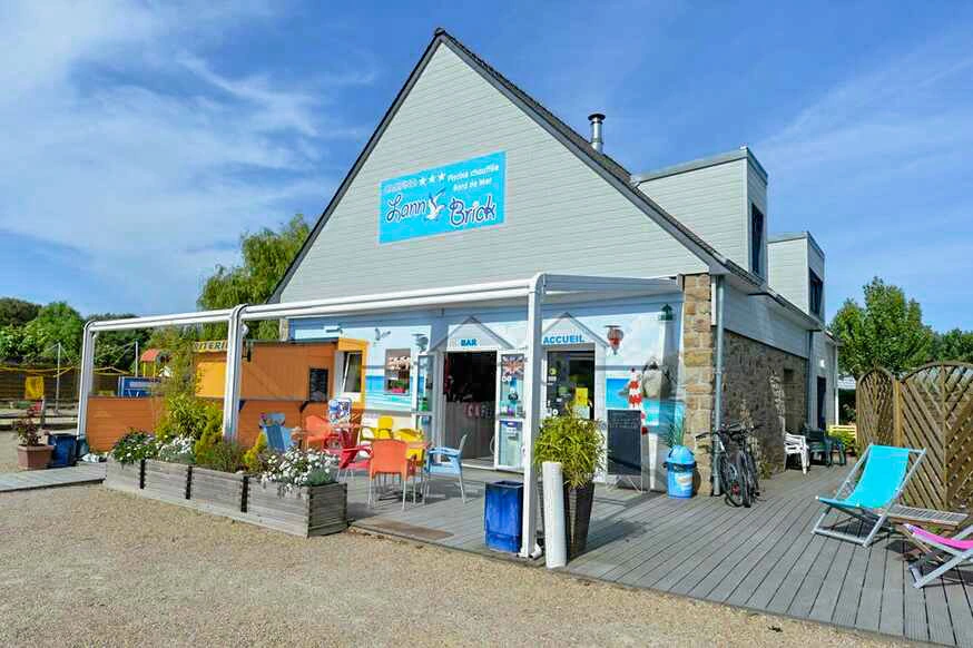 Accueil reception camping Lann Brick